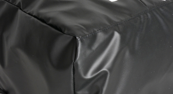  Strong wear resistance 